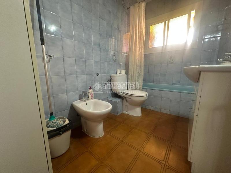 Foto 5f96bbdd-251e-4917-99ab-d3d2282d3e5c. Piso  en venta en La Marina del Port Barcelona