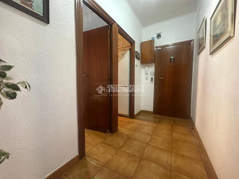 Foto 7823a7cb-1182-44f1-baf7-512bb05150b1. Piso  en venta en La Marina del Port Barcelona
