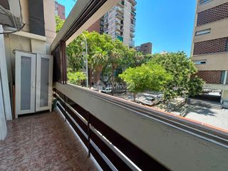 Pis a La Marina del Port