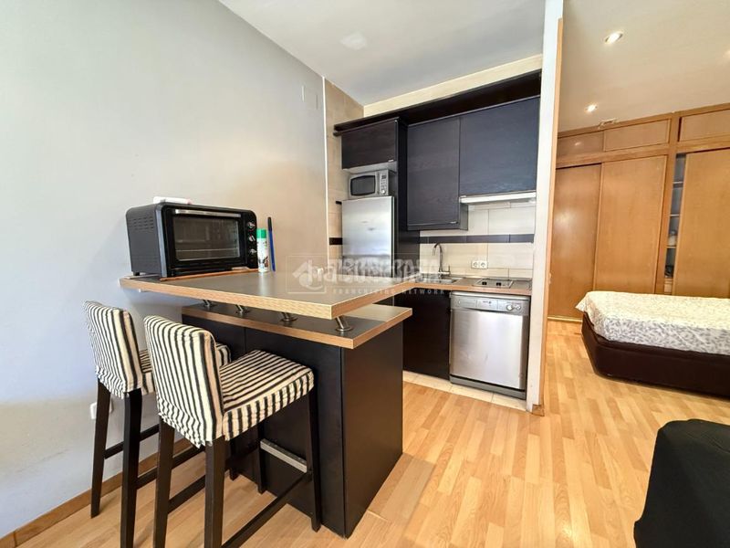 Foto cf088128-83c7-43f6-8398-5392c2864e62. Estudi amb calefacció a Horcajo Madrid