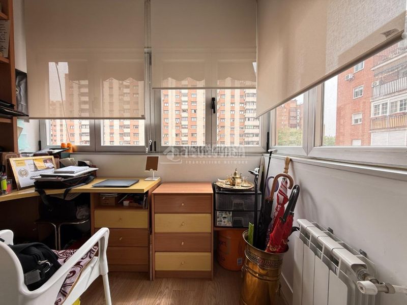 Foto f9e21f5a-a083-44f4-b170-99fdb52ed256. Piso  en venta en Marroquina Madrid