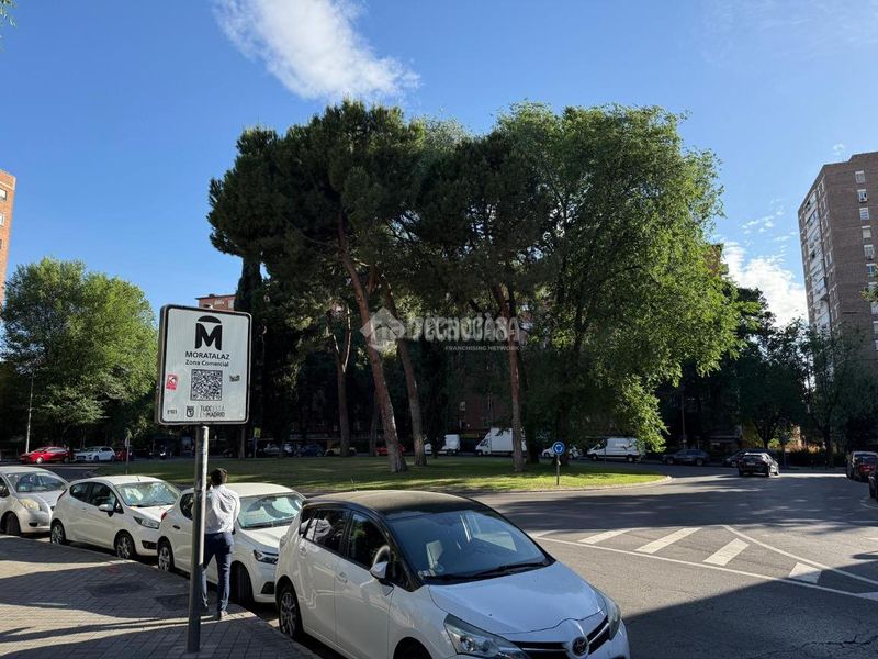 Foto 58360463-6679-409a-83a5-3cd504ba825f. Pis amb calefacció aparcament a Vinateros Madrid
