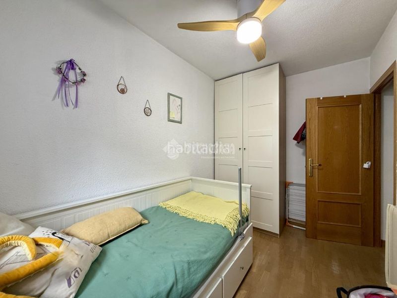 Foto 243e719c-b292-4496-80e9-8ea1ba200706. Pis amb calefacció aparcament a Vinateros Madrid