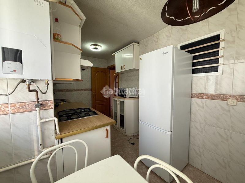 Foto b30305d6-0d29-496d-a720-7149866c9f41. Pis amb calefacció a Vinateros Madrid