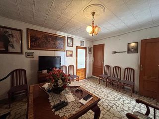Towny house in Villanueva de la Fuente. Casa en venta en villanueva de la fuente