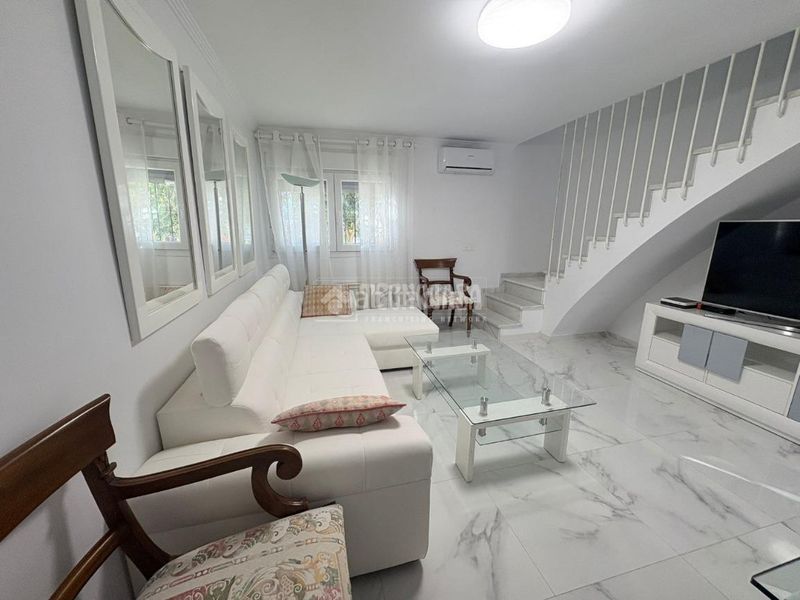 Foto 2d049d97-7470-4f35-a4c7-1b2dee94e920. Casa aparellada amb aparcament a Vejer Vejer de la Frontera