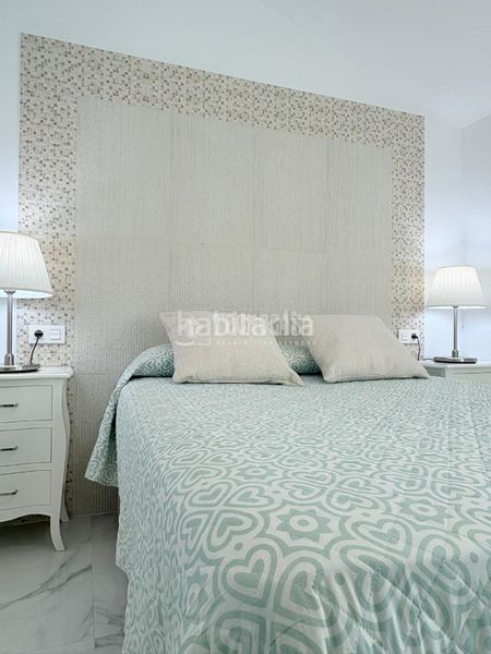 Foto c10c6a02-aeb4-4368-bbfc-e5d8a76b9747. Casa aparellada amb aparcament a Vejer Vejer de la Frontera
