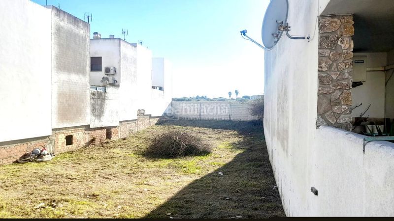 Foto dd0c139d-ee10-4450-8c4c-a8733dd3ba32. Terreny residencial a Benalup