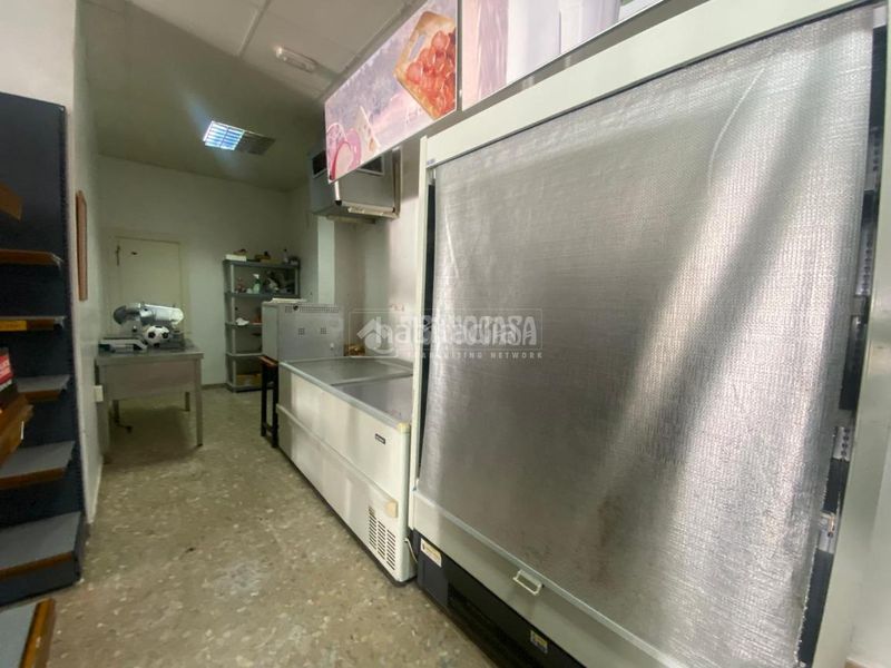 Foto 5d666cce-e920-4995-af7b-3cc0d2958395. Rent business premise in Vejer Vejer de la Frontera