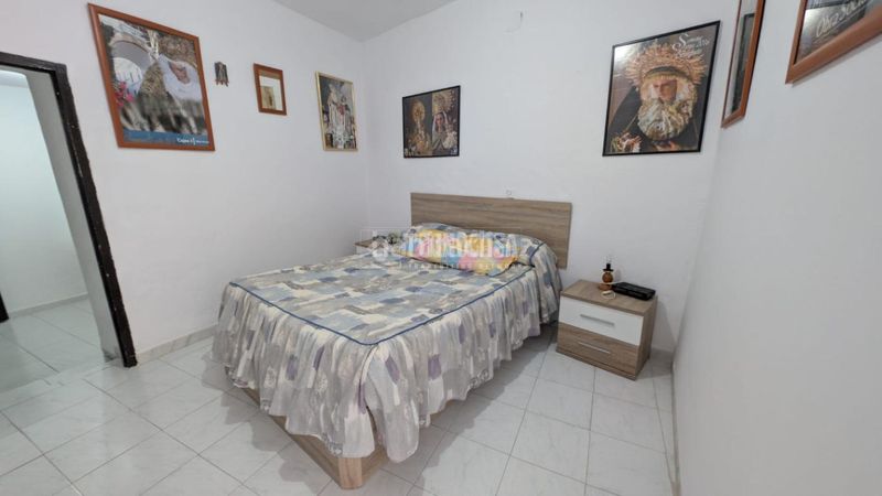 Foto 0da180a7-0695-4f9e-9dd4-9e7f8be1a476. Casa aparellada a Vejer Vejer de la Frontera