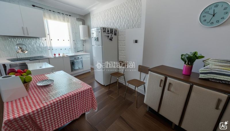 Foto f6804046-73f8-426c-952c-9fd45f0a7d76. Casa aparellada a Vejer Vejer de la Frontera