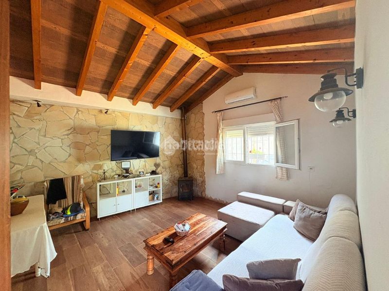 Foto d8bab17f-2c3a-4190-89ff-e1ef54a3e4aa. Masia a Vejer Vejer de la Frontera