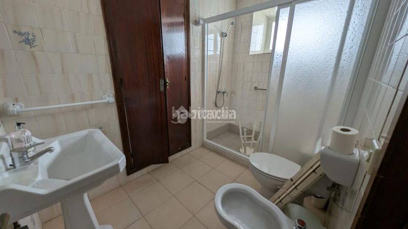 Foto 1f456c79-9bfc-4503-a519-70e8f2eda0ed. Casa aparellada a Vejer Vejer de la Frontera