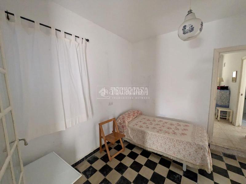 Foto 2c2a57e1-8819-4b1d-909a-4af694295882. Casa aparellada a Vejer Vejer de la Frontera