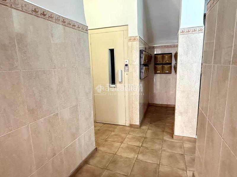 Foto 9376bc37-0a98-4f7d-a9d7-5a5c721e730e. Piso  en venta en Barrio de Patraix Valencia