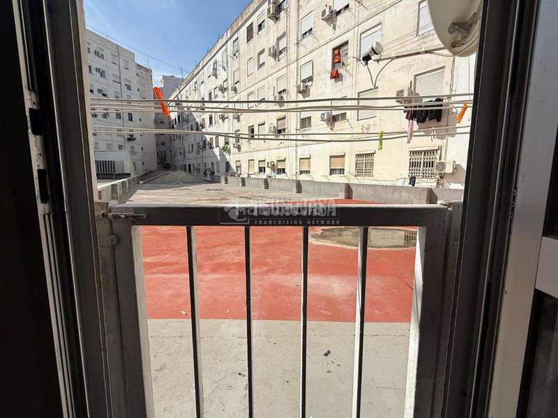 Foto 93b3660d-8a51-401b-aea3-dc41ca7bc1b1. Piso  en venta en Barrio de Patraix Valencia