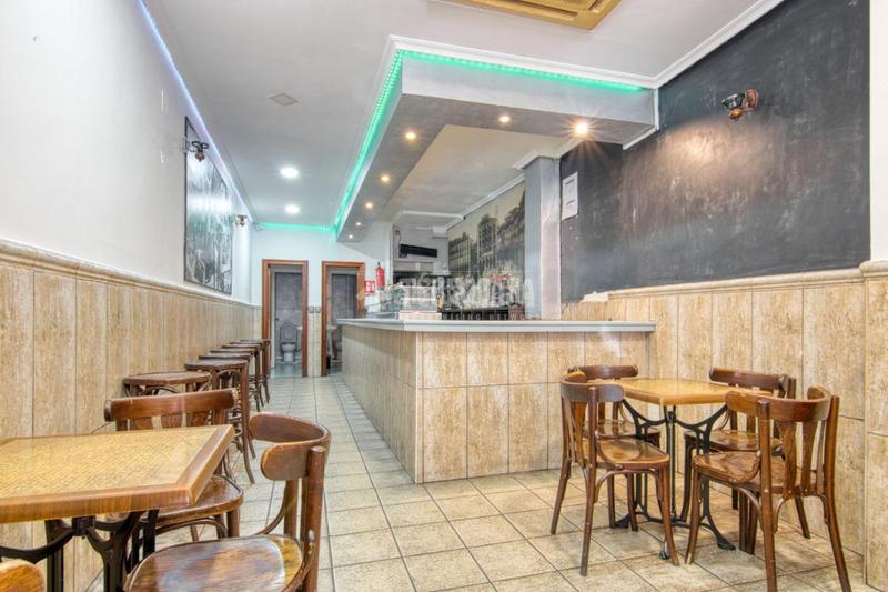 Foto ac1fe521-a7ed-4a19-9bf5-d752172e2a4c. Local comercial  en venta en Rondilla Valladolid