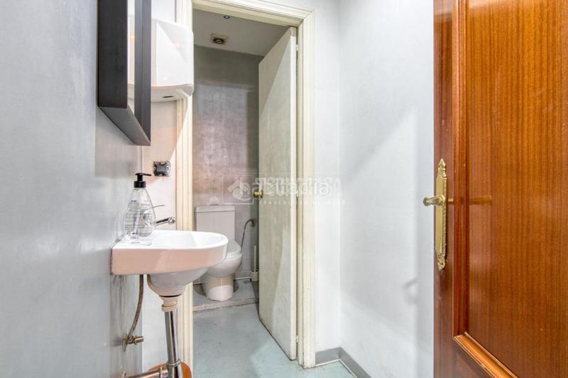 Foto cc742366-0661-4f4d-a15d-9cfc978bbf23. Local comercial  en venta en Rondilla Valladolid