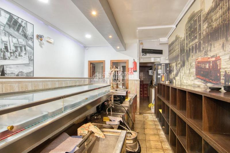 Foto e023f296-5601-4c1b-8434-6aa4fac3c56e. Local comercial  en venta en Rondilla Valladolid