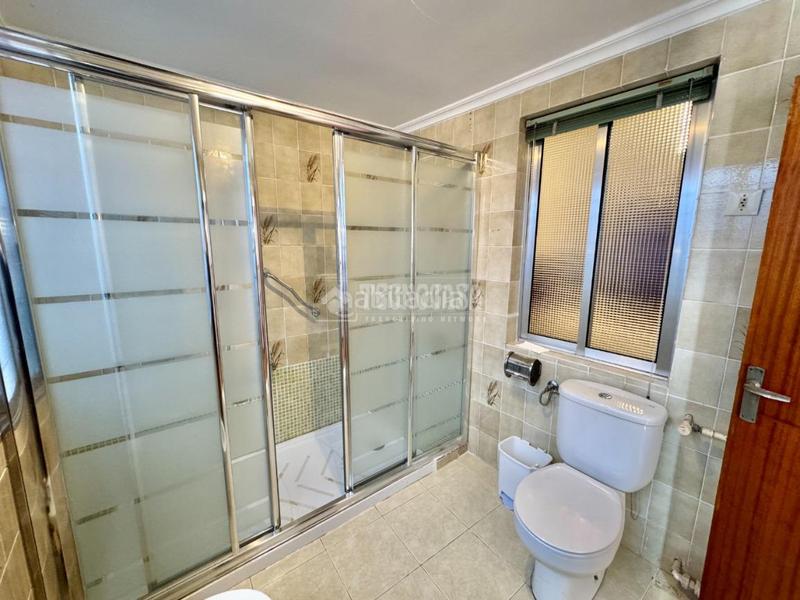 Foto 8b1a3c63-7b13-487e-8bf8-34b97c32d11a. Casa bifamiliare in Barrio España Valladolid