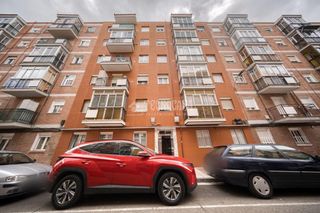 Flat in Rondilla. Piso en venta en valladolid
