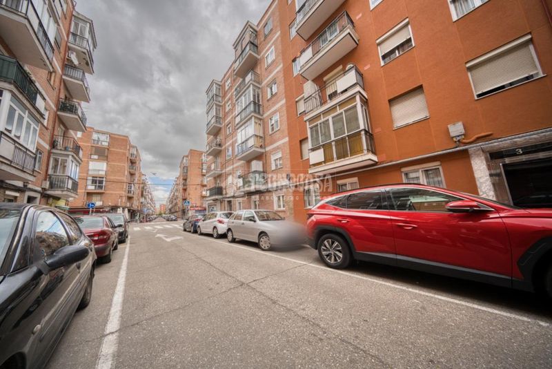 Foto c3a2b42a-1c63-460a-9bca-f7df352a4902. Pis a Rondilla Valladolid
