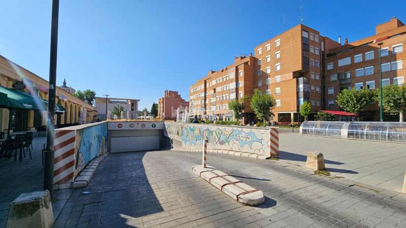 Foto e6f45db4-f38d-4845-836d-504571d9a320. Aparcament cotxe a Rondilla Valladolid