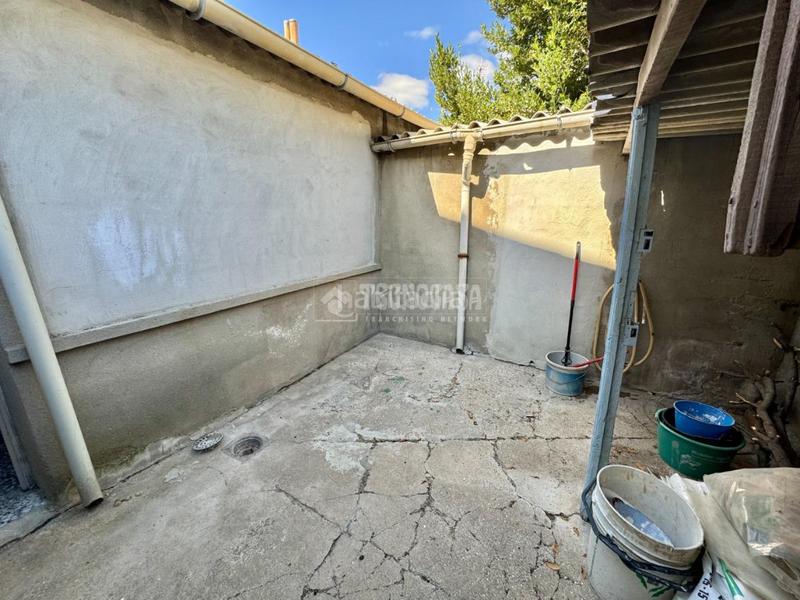 Foto 65f2734c-ba80-45d1-9384-697f552dd10a. Maison jumelée avec parking dans Barrio España Valladolid