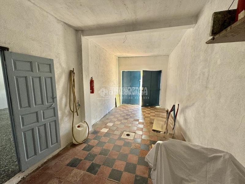 Foto b536d211-a9ff-4e07-adf6-357d4a50e760. Maison jumelée avec parking dans Barrio España Valladolid