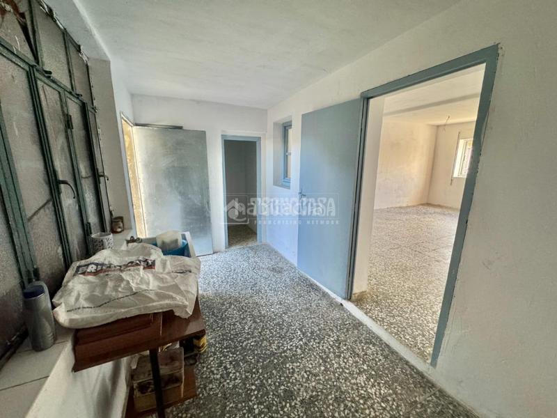 Foto bc2c0225-8e10-45fe-9057-aa9796f7865d. Maison jumelée avec parking dans Barrio España Valladolid