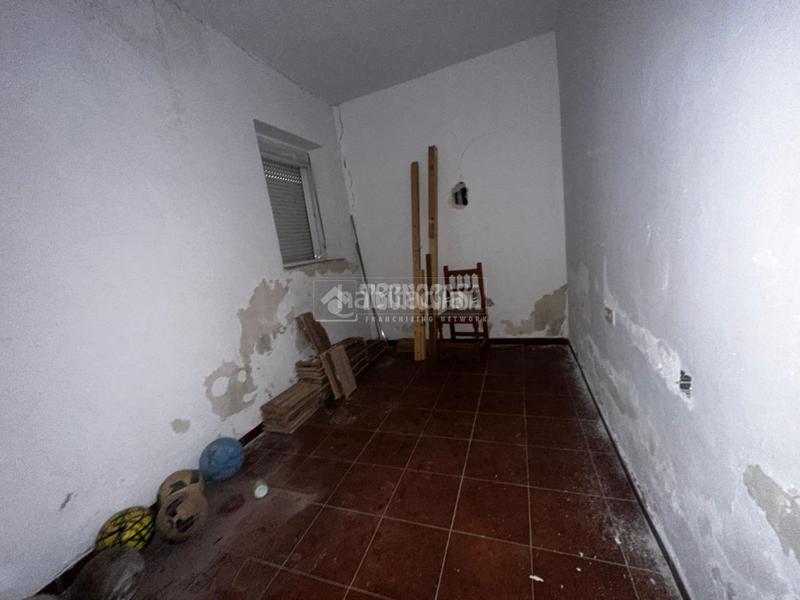 Foto 06462836-033c-42ea-8db4-78b707a0aad1. Casa aparellada amb calefacció a Campo de la Verdad - Miraflores Córdoba