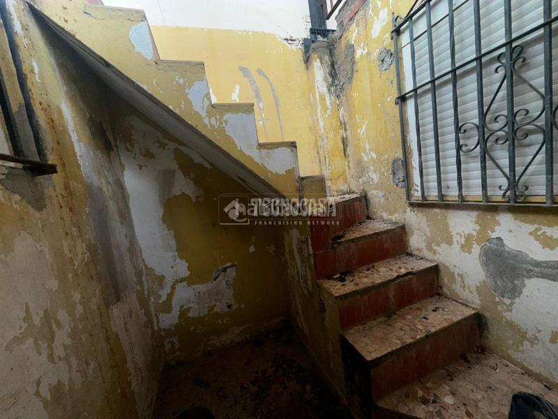 Foto 8c4dcfd1-b226-4755-811e-0caf12d61bcb. Casa aparellada amb calefacció a Campo de la Verdad - Miraflores Córdoba