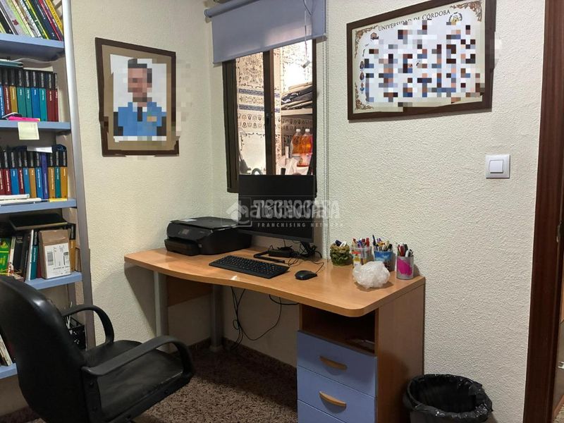 Foto 6a7f38ec-e83e-4460-910b-40a9d4888b23. Casa aparellada amb calefacció aparcament a Campo de la Verdad - Miraflores Córdoba