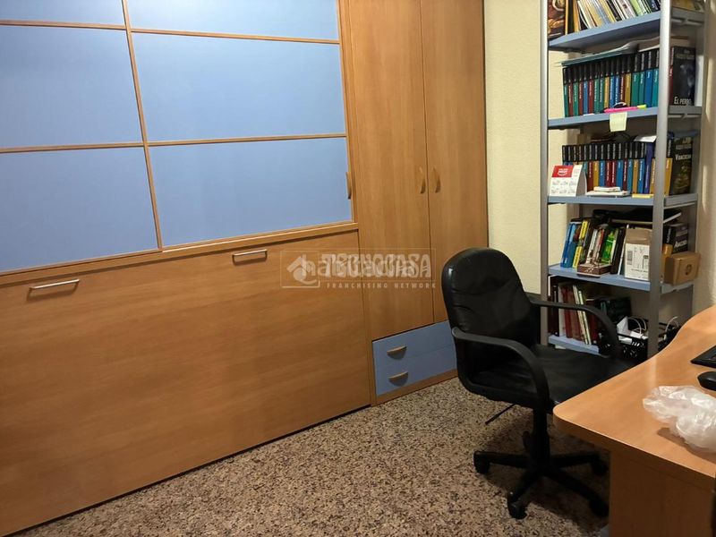 Foto af4a271f-6687-4078-8567-ce30f37387d8. Casa aparellada amb calefacció aparcament a Campo de la Verdad - Miraflores Córdoba