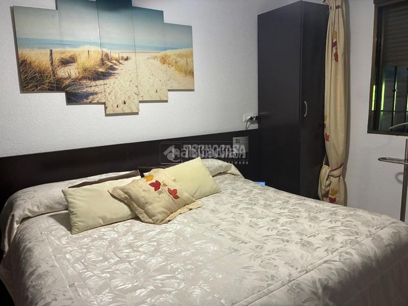 Foto ef9de90b-2c75-4bc9-8505-fb09c9539aaa. Casa aparellada amb calefacció aparcament a Campo de la Verdad - Miraflores Córdoba