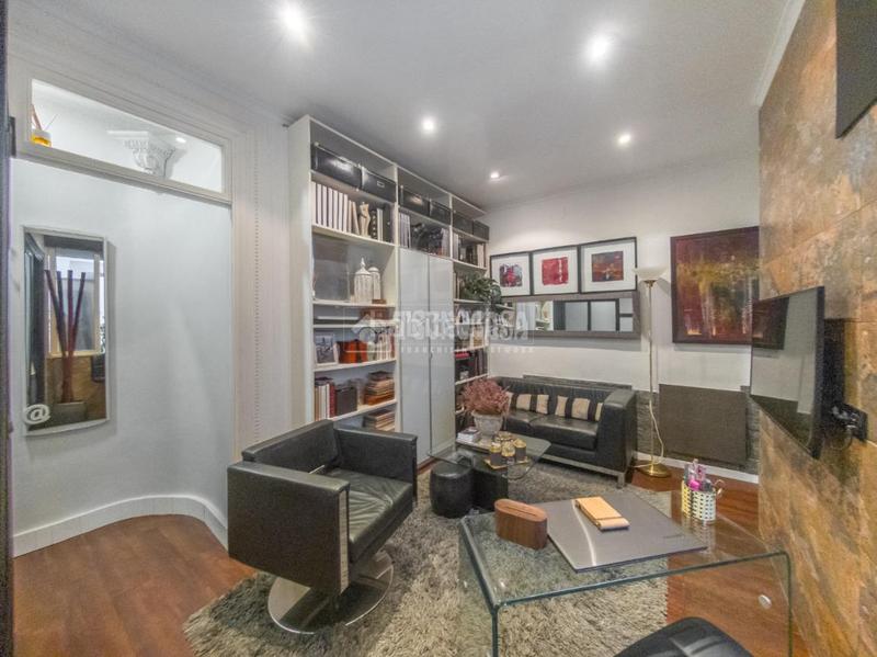 Foto 07d70b2c-b213-4205-864e-dd1c0f00e29c. Piso  en venta en Arapiles Madrid