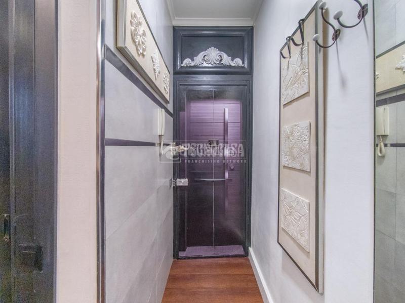 Foto c145bc05-b216-4e0f-87b4-3138e9d7a969. Piso  en venta en Arapiles Madrid