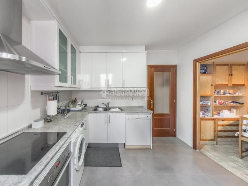 Foto 0cd34cd9-068c-446e-b0b1-1755457229ee. Pis amb calefacció a Arapiles Madrid