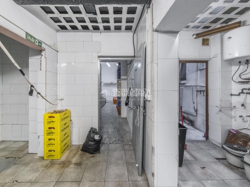 Foto 4f573728-72f5-4a81-a5b3-5c42799e2ea1. Local comercial a Arapiles Madrid