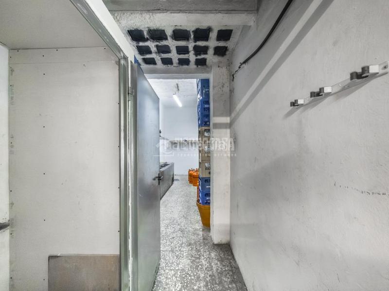 Foto 94f37ecd-2942-4db5-9182-6195ec11960a. Local comercial a Arapiles Madrid