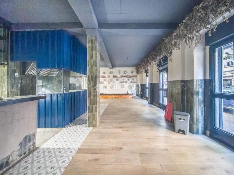 Foto 9af7f180-feeb-42ee-8244-f3e85f740179. Local comercial a Arapiles Madrid