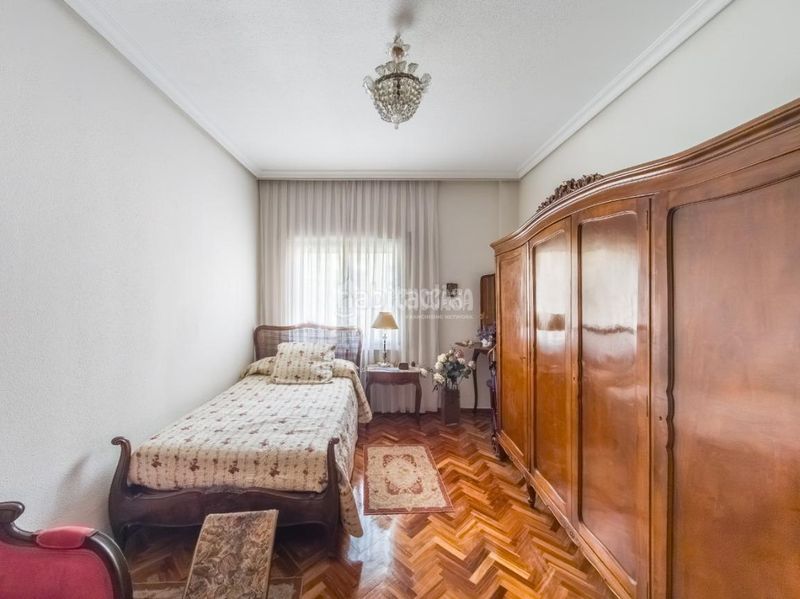 Foto fee232f1-d9e6-4a4f-83f3-084aafff931f. Pis a Vallehermoso Madrid