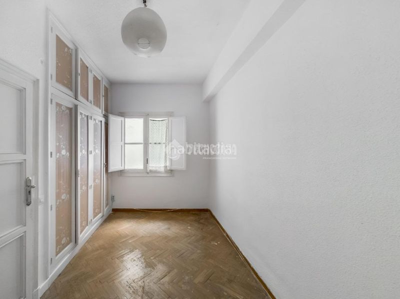 Foto 6bf67db3-bc19-474a-9a5b-9ee3a65221ca. Piso  en venta en Arapiles Madrid