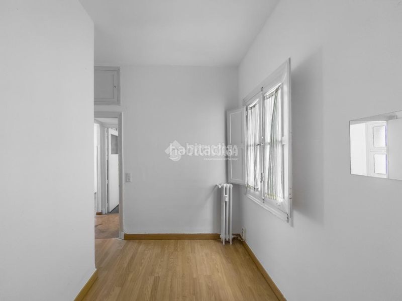 Foto 7b6ffde9-36f0-4686-804e-817c1dd9ce5e. Piso  en venta en Arapiles Madrid