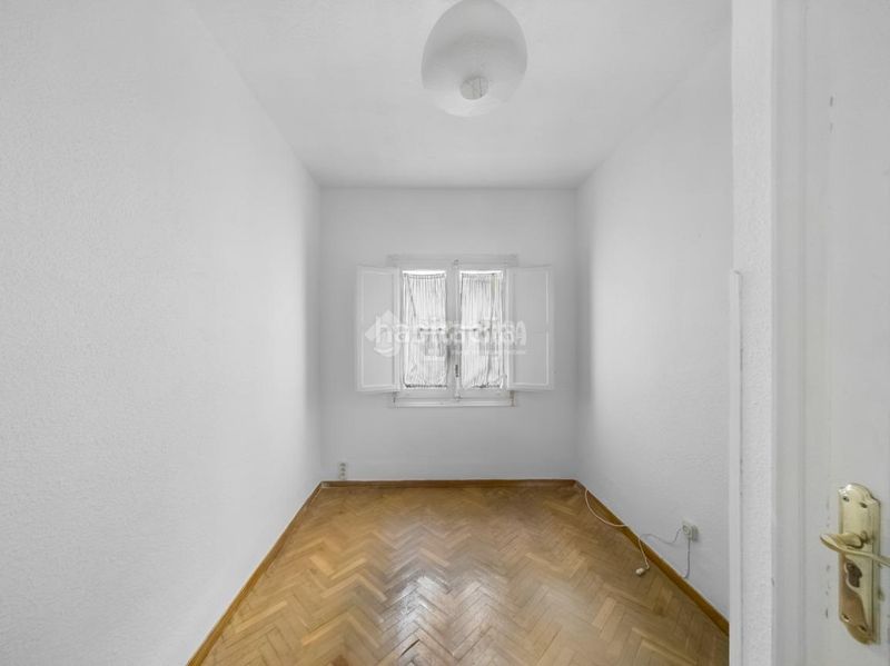 Foto 945b52c4-91e9-4450-8e58-62d635958bc8. Piso  en venta en Arapiles Madrid