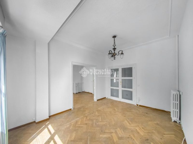 Foto 9c6c71a1-d318-4ce1-835f-cadc4b9b19eb. Piso  en venta en Arapiles Madrid
