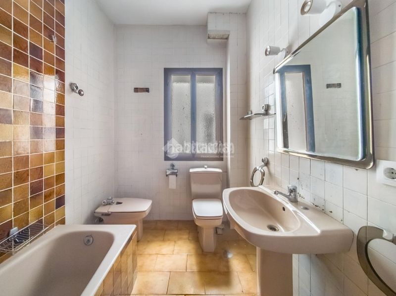 Foto a7208a22-0fe1-47b1-9532-e44c0ca5df0e. Piso  en venta en Arapiles Madrid