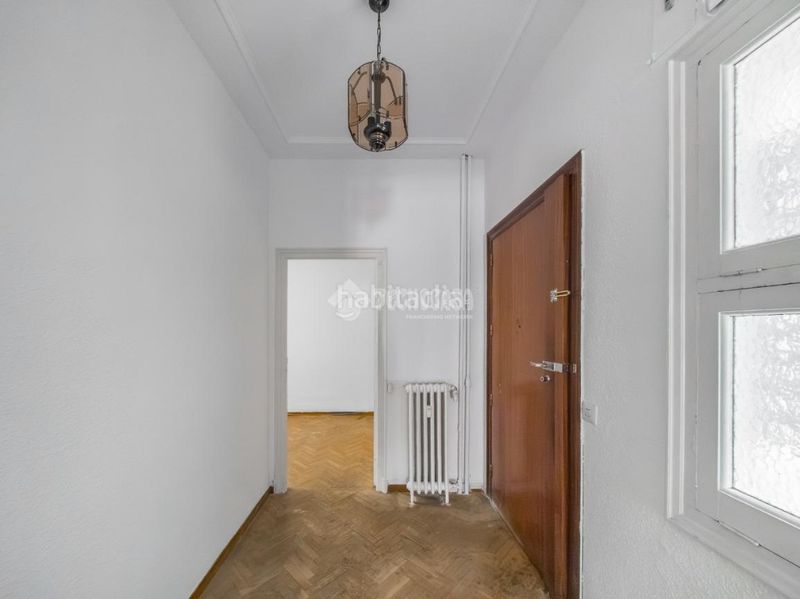 Foto bafd4cdc-f712-430a-8047-3534e10a85d6. Piso  en venta en Arapiles Madrid