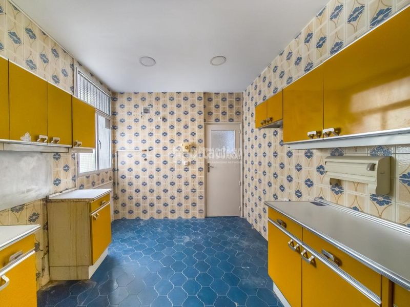 Foto dabeeb7f-62ef-4f8c-800b-8e09b6b41abb. Piso  en venta en Arapiles Madrid