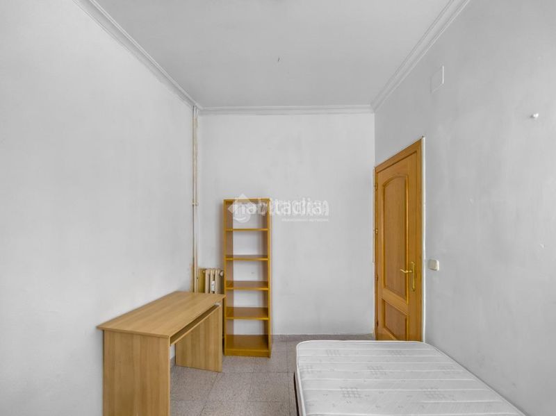 Foto b4f87c22-ed78-4d1e-af24-34474ea8179a. Flat with heating in Arapiles Madrid